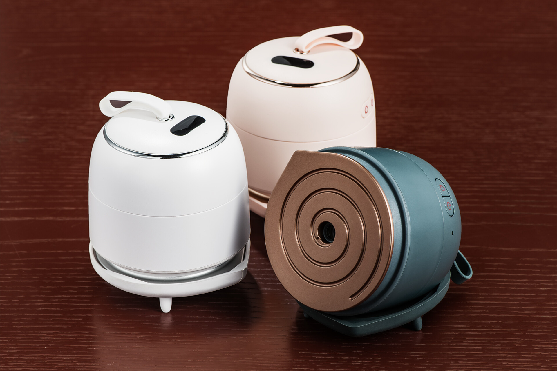 电熨斗设计-便携式电熨斗设计