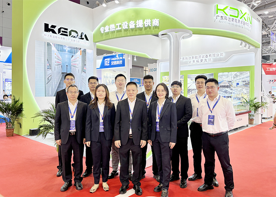 广东长征娱乐新能源装备创新产品闪耀CIBF 2025国际电池展